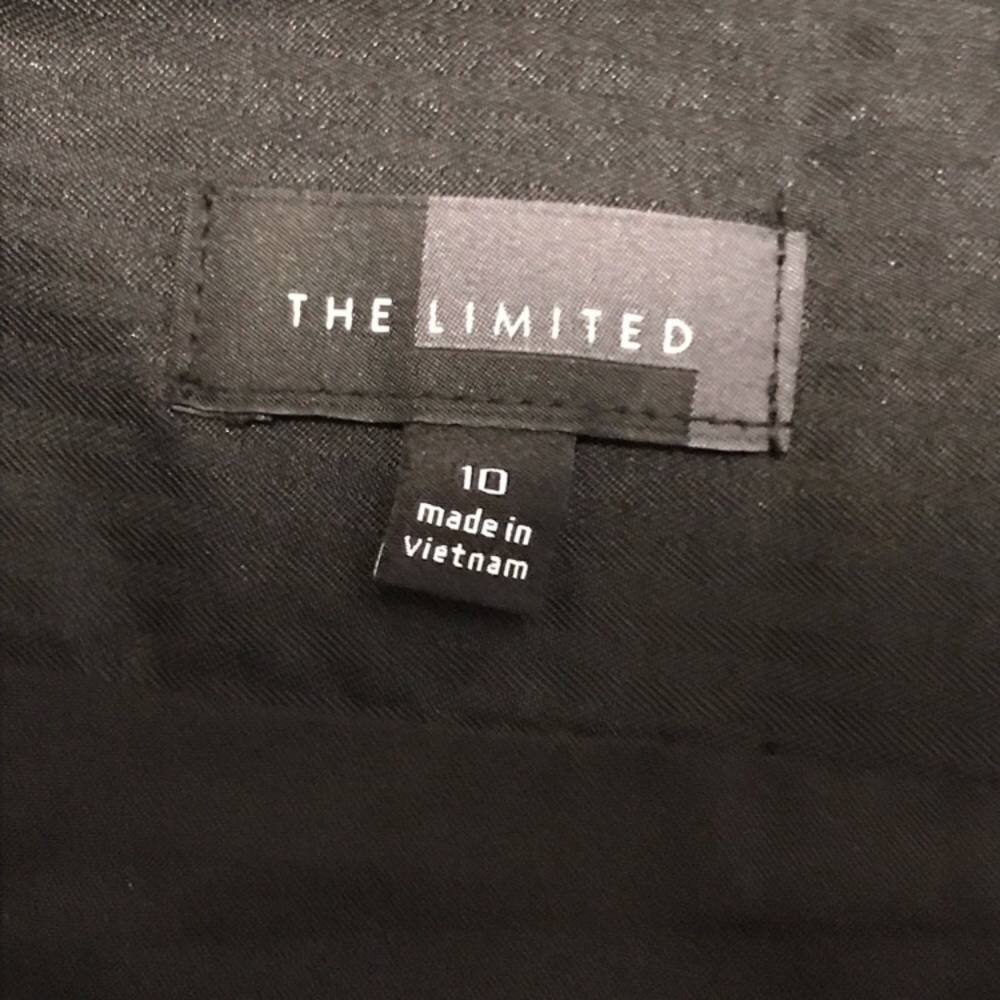 🍄3/$20 Sz10 The Limited Red Gold Paisley Faux Leather Skirt - Picture 5 of 7